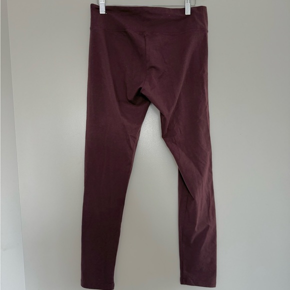 Aerie Offline Regular Rise Leggings in Royal Berry - Picture 4 of 7